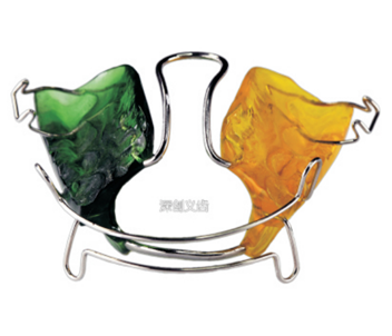 比纳特功能矫正器